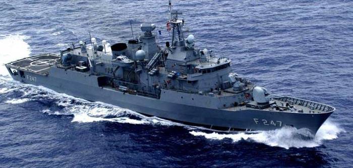 FETÖ'cü darbe girişiminde TCG Kemalreis detayı