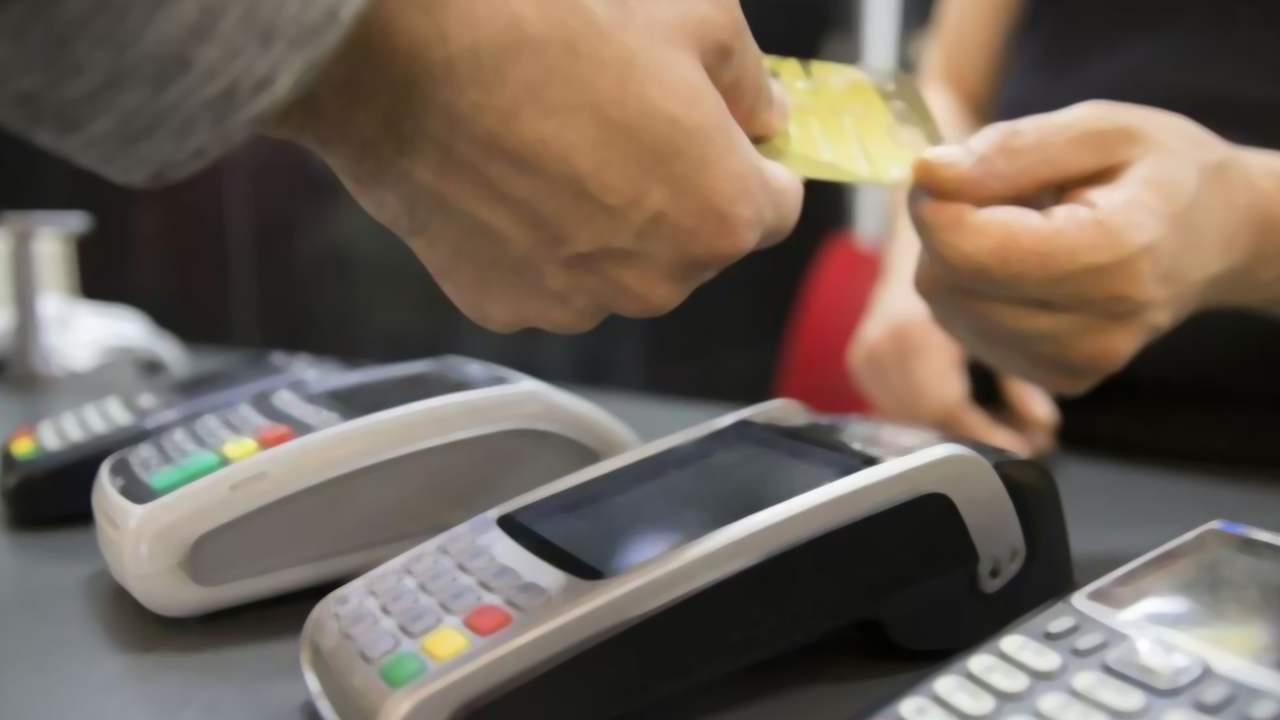 Son dakika... Ticaret Bakanlığından kredi kartı aidatına ilişkin açıklama