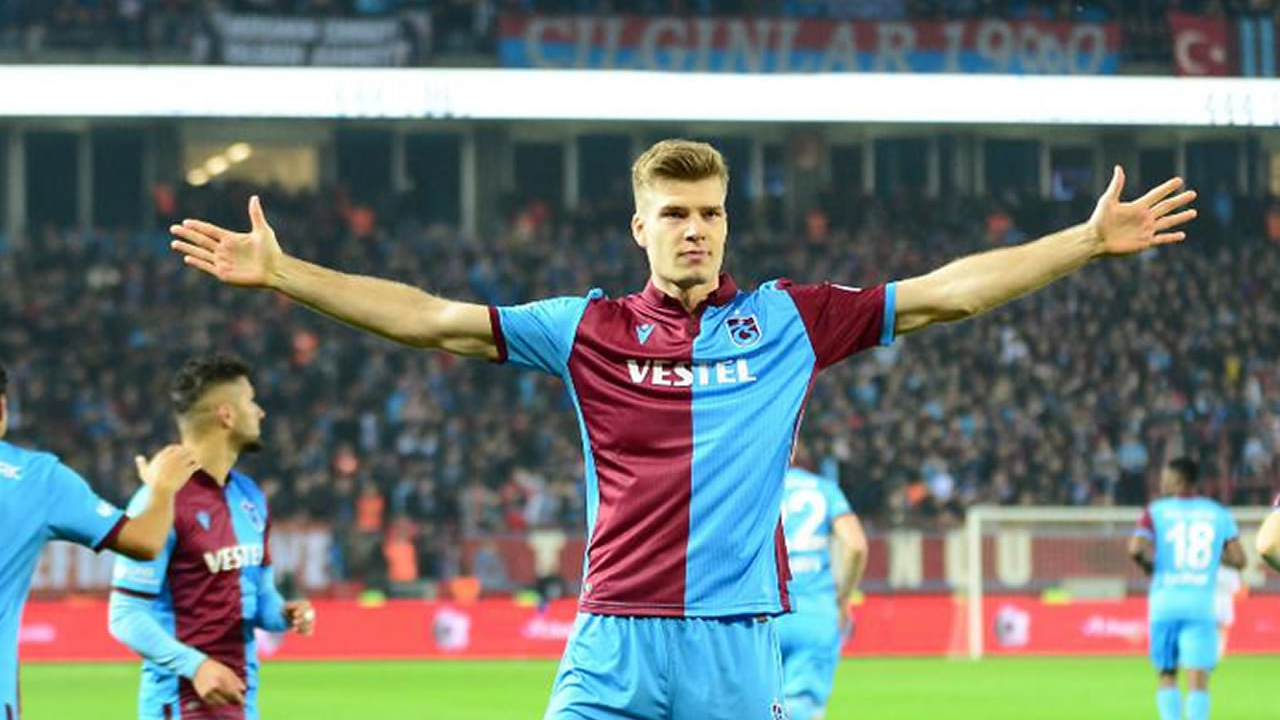 Sörloth için devler yarşışıyor! Son talip Chelsea...