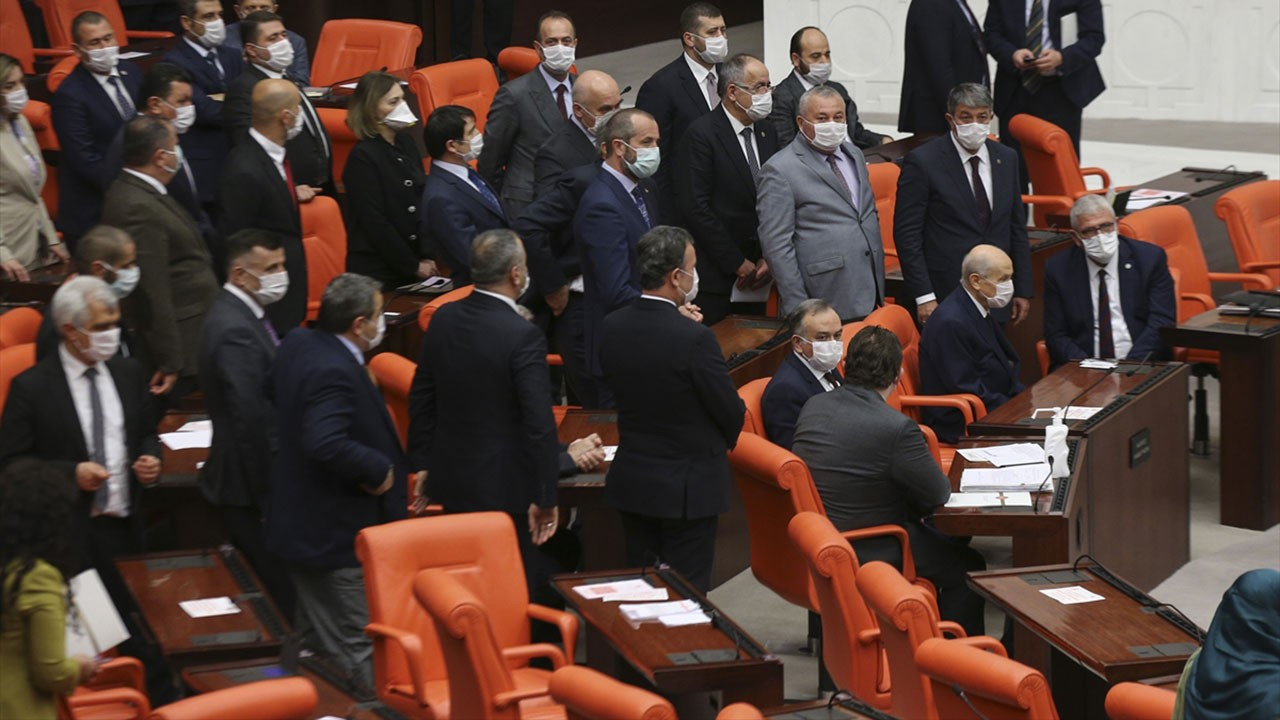 CHP'den boş muhalefet! FETÖ'cülerin bile diline düştüler...