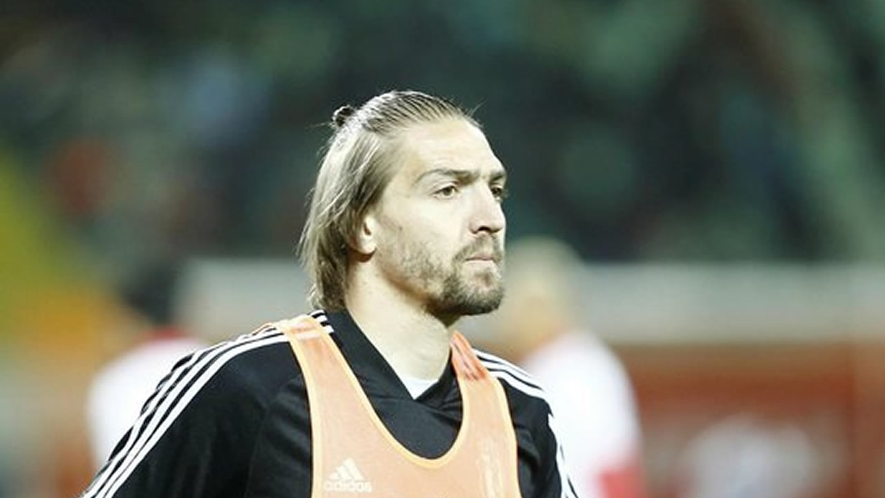 Beşiktaş'ta Caner Erkin krizi!