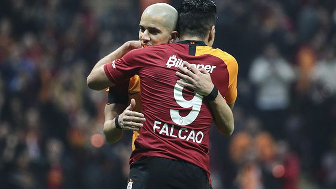 Galatasaray'da indirim operasyonu!