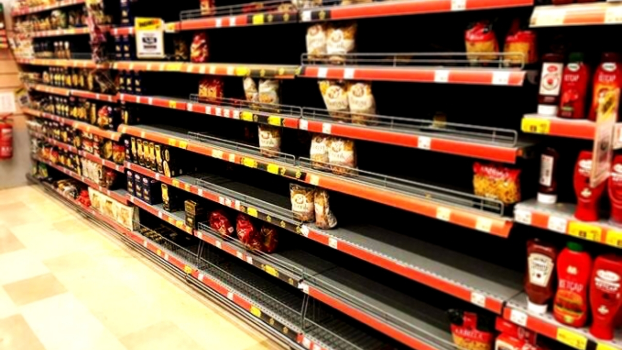Marketlerden sokağa çıkma yasağı öncesi uyarı: Geç saatlere kalmayın