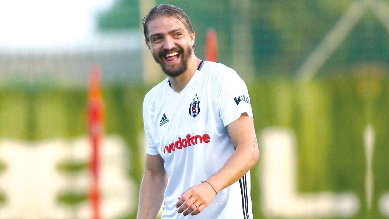 Altıparmak'tan Caner ve İrfan Can açıklaması!