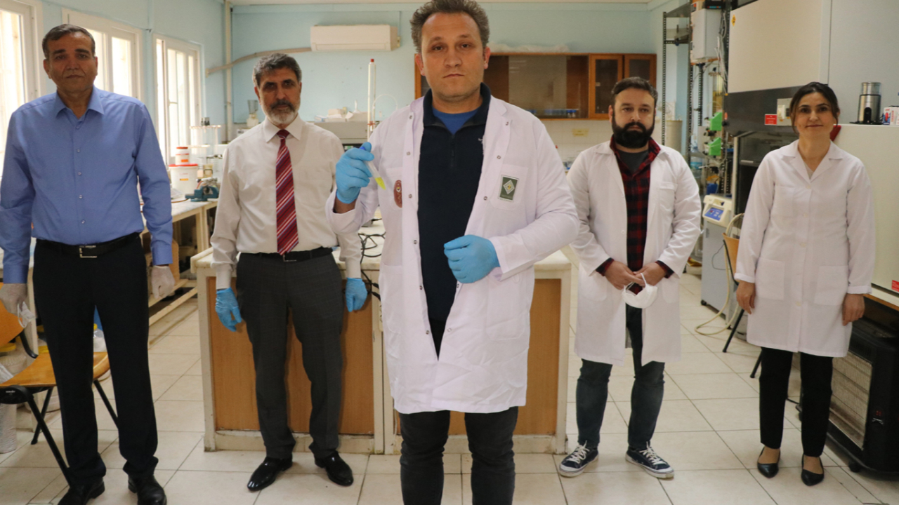 Çukurova Üniversitesi koronavirüs tedavisinde alternatif yeni bir etken madde geliştirdi