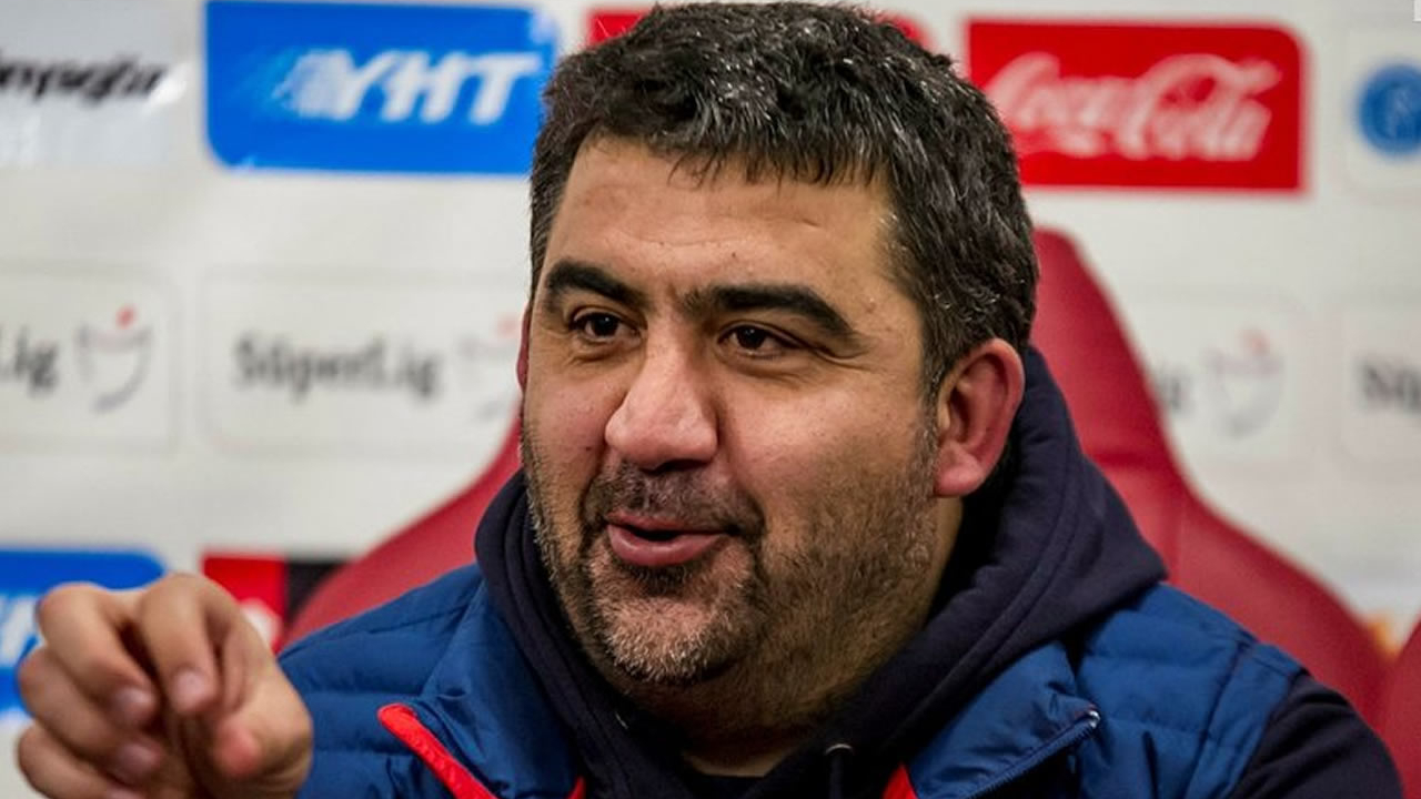 Ümit Özat, Fenerbahçe'nin 2 transferini duyurdu