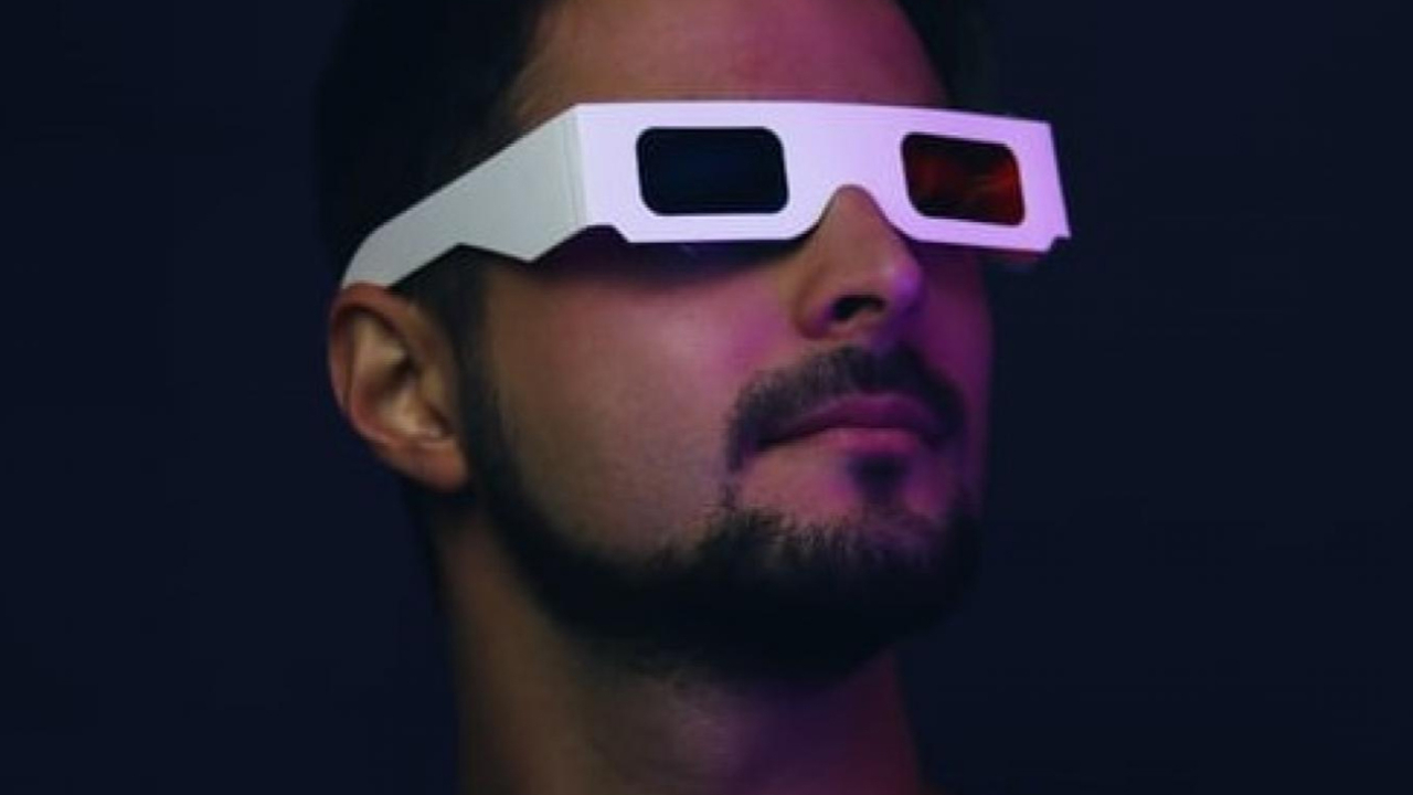 Evden çalışan NASA ekibi, Mars’taki keşif aracını takip edebilmek için 3D gözlük kullanıyor
