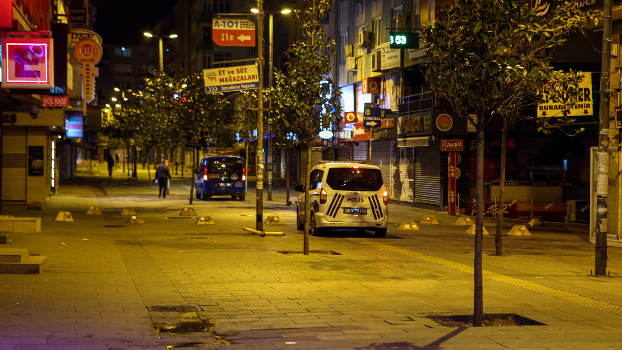 Son dakika... Sokağa çıkma yasağı başladı...