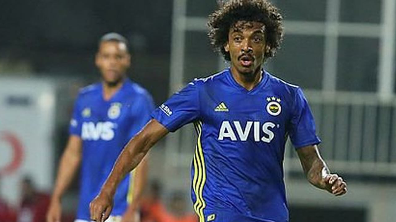 Yıldız futbolcu indirimi kabul etmedi! Fenerbahçe'den ayrılıyor