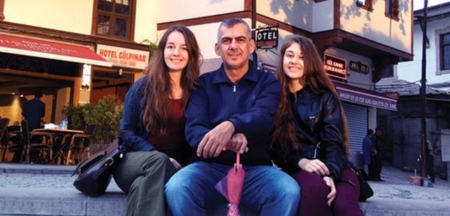 Kızlara deniz ve hava yasağı kalkıyor!