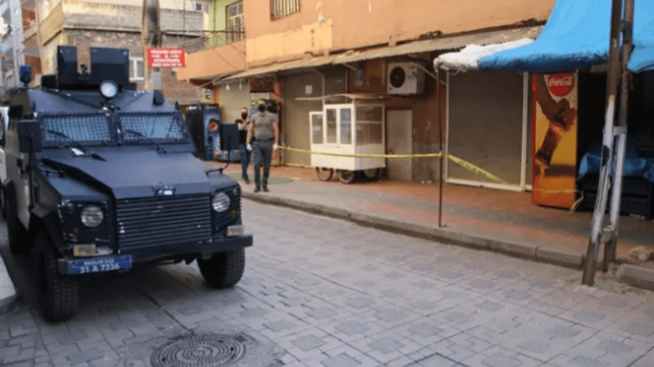 Diyarbakır'da 'uyuşturucu tartışması' can aldı