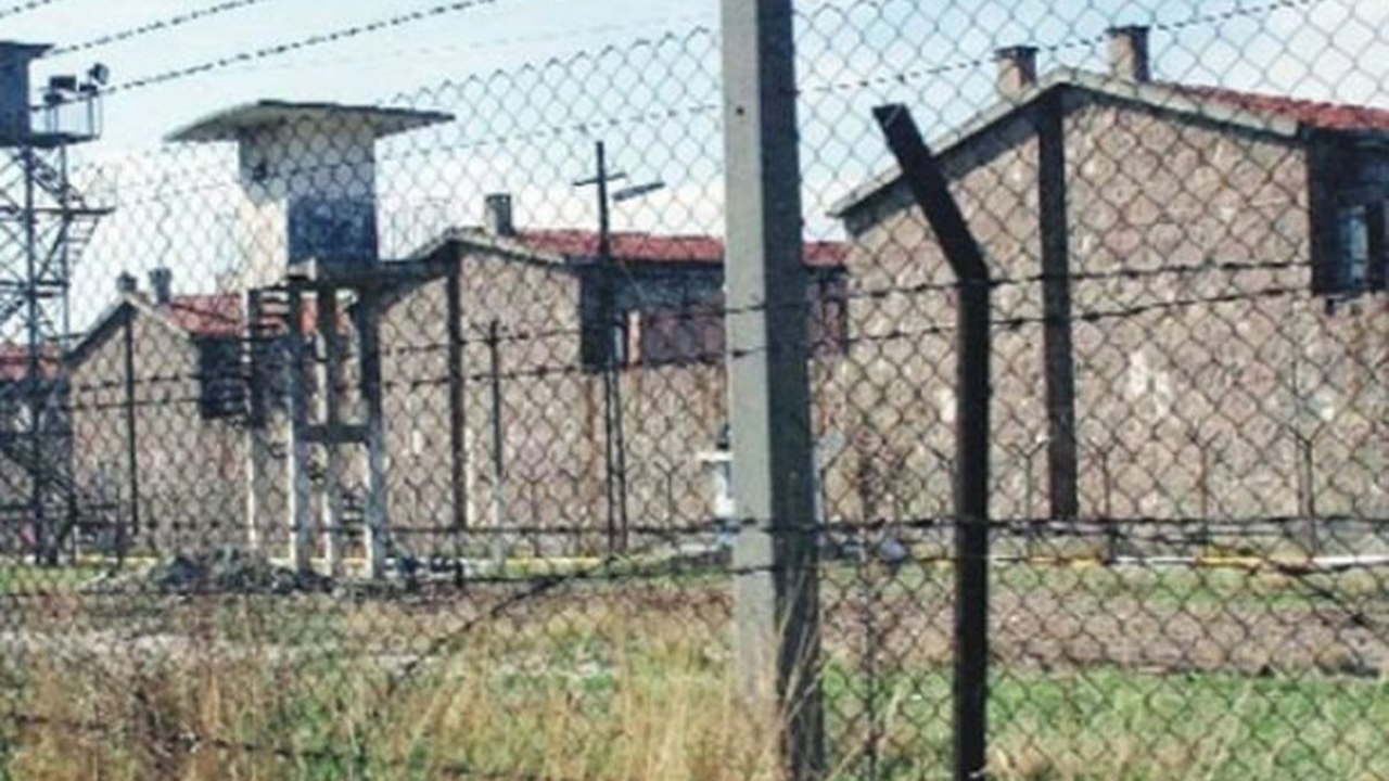 İzmir'deki cezaevinde koronavirüs şoku!