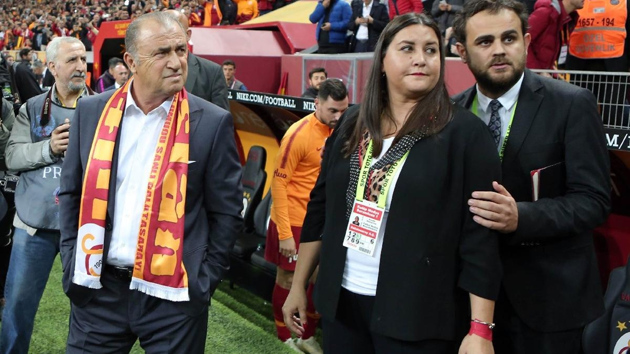 Galatasaray'da sürpriz ayrılık!