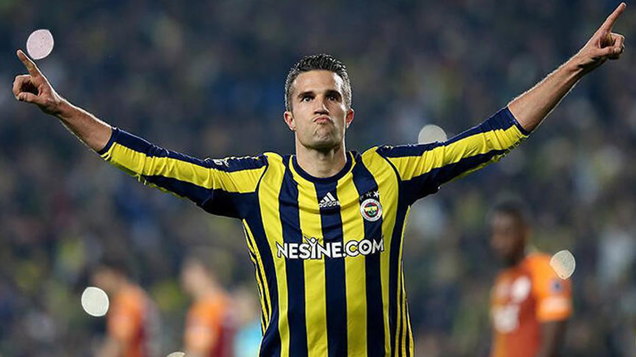 Robin van Persie'dan çarpıcı sözler: Eziksen, eziksindir...