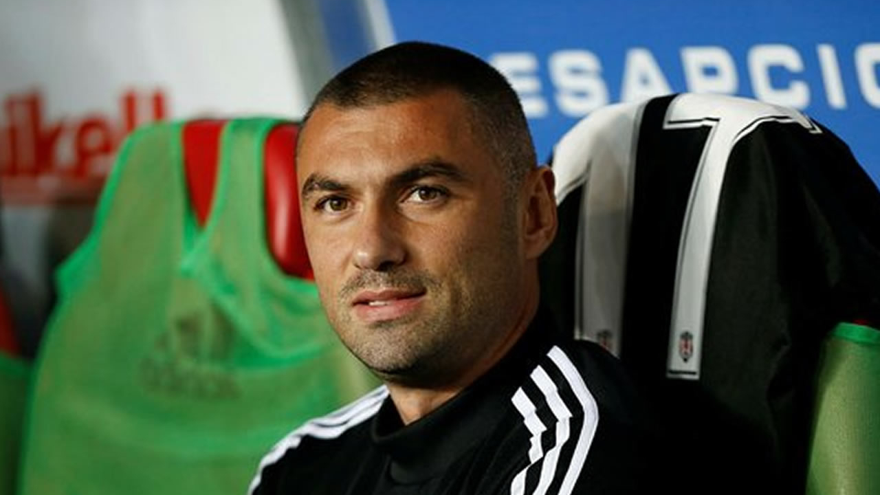 Burak Yılmaz açıkladı: 'Bu dönemde para konuşan vicdansızdır'