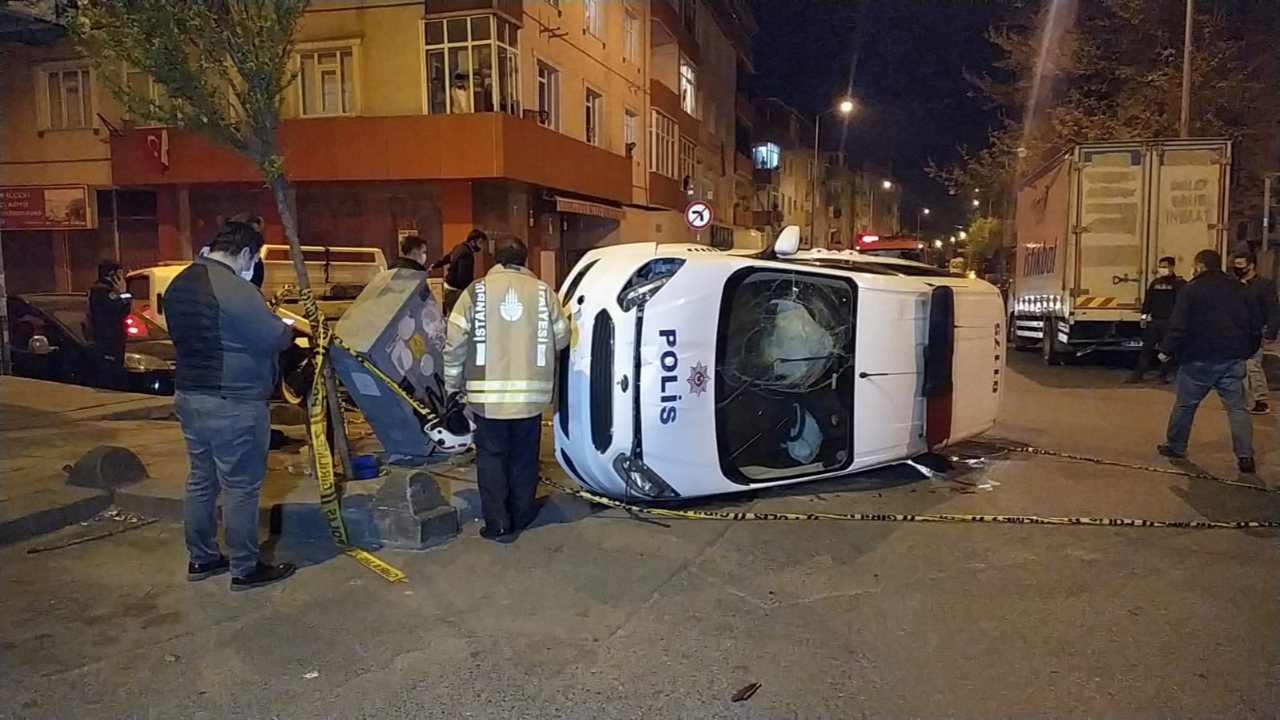 Polis ekipleri kaza yaptı: 2 memur yaralandı