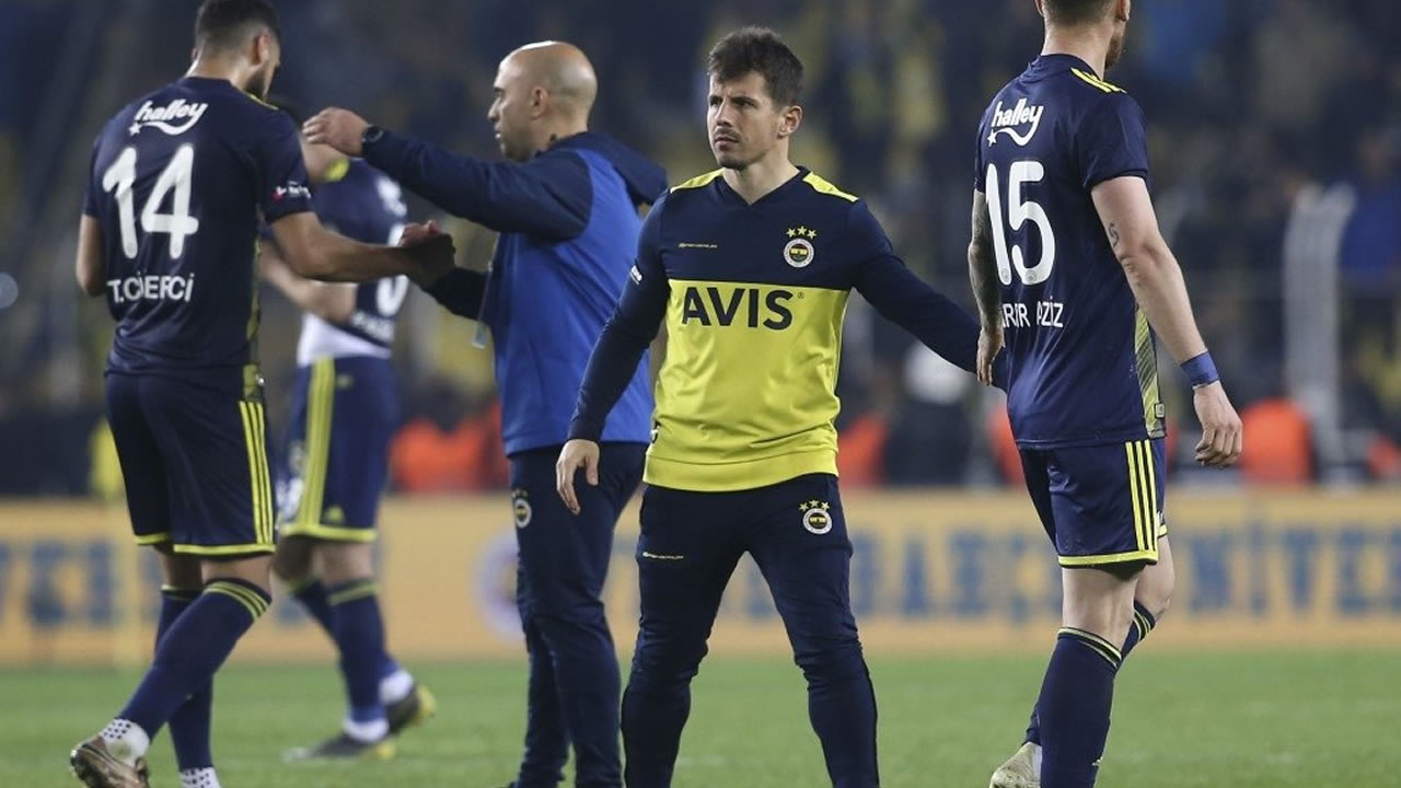 Emre Belözoğlu'ndan iki isme flaş çağrı!