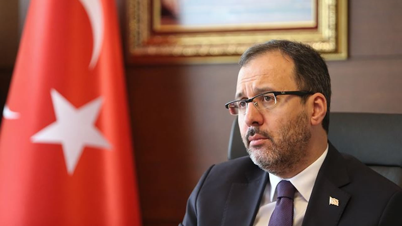 Bakan Kasapoğlu'ndan Süper Lig açıklaması