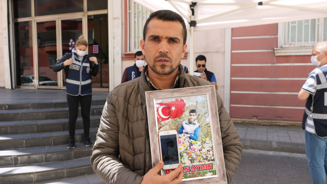 Evlat nöbetindeki ailenin buruk çocuk sevinci! İsmini Cumhurbaşkanı Erdoğan verdi