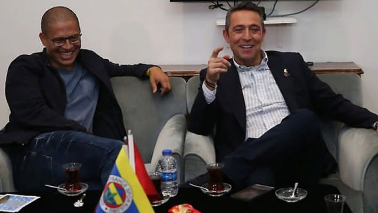Alex'ten Ali Koç'a açık çağrı