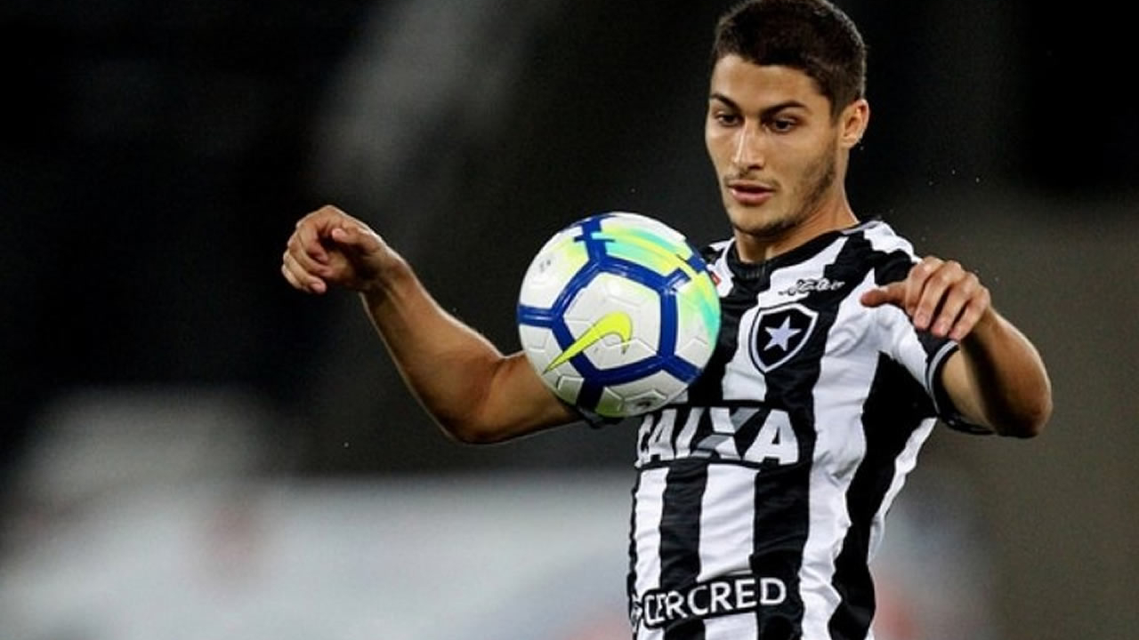 Sergen Yalçın onayladı! Beşiktaş'a Brezilyalı sağ bek...