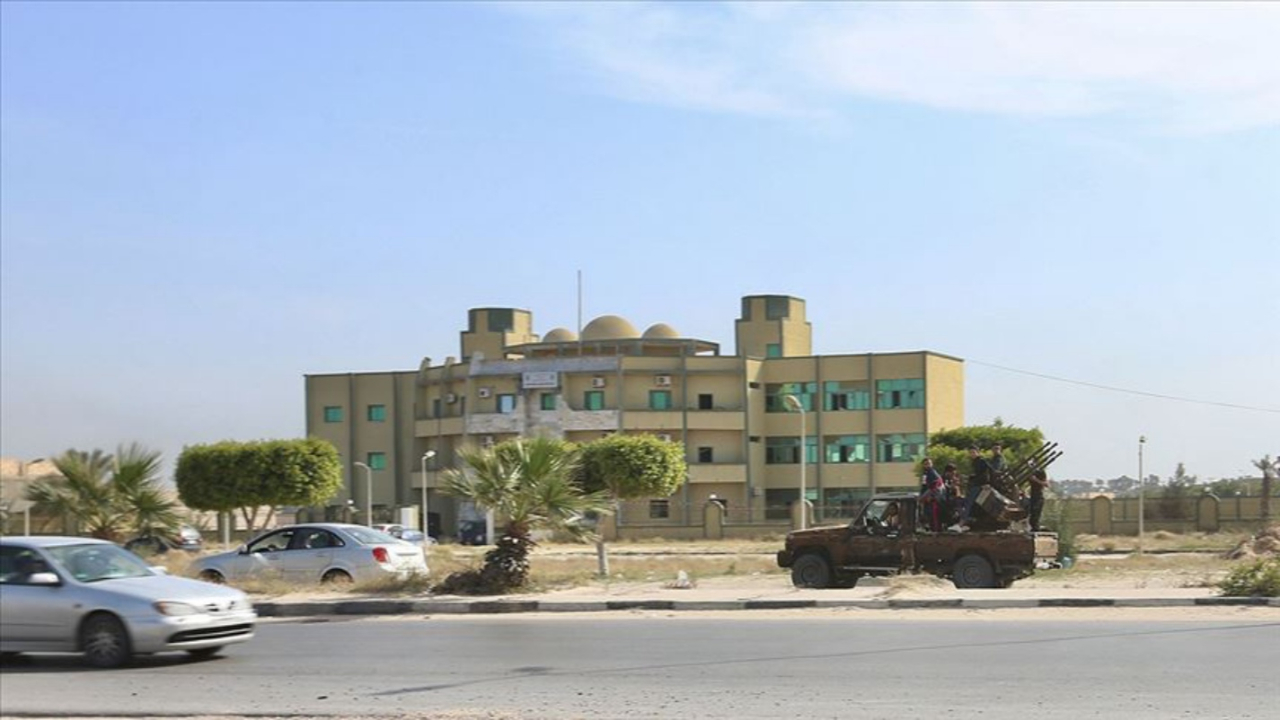 Libya'da Hafter'e bir darbe daha