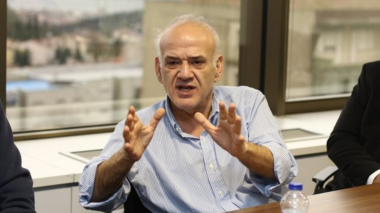 Ahmet Çakar: Ligler yeniden başlamalı, yoksa kulüpler batacak