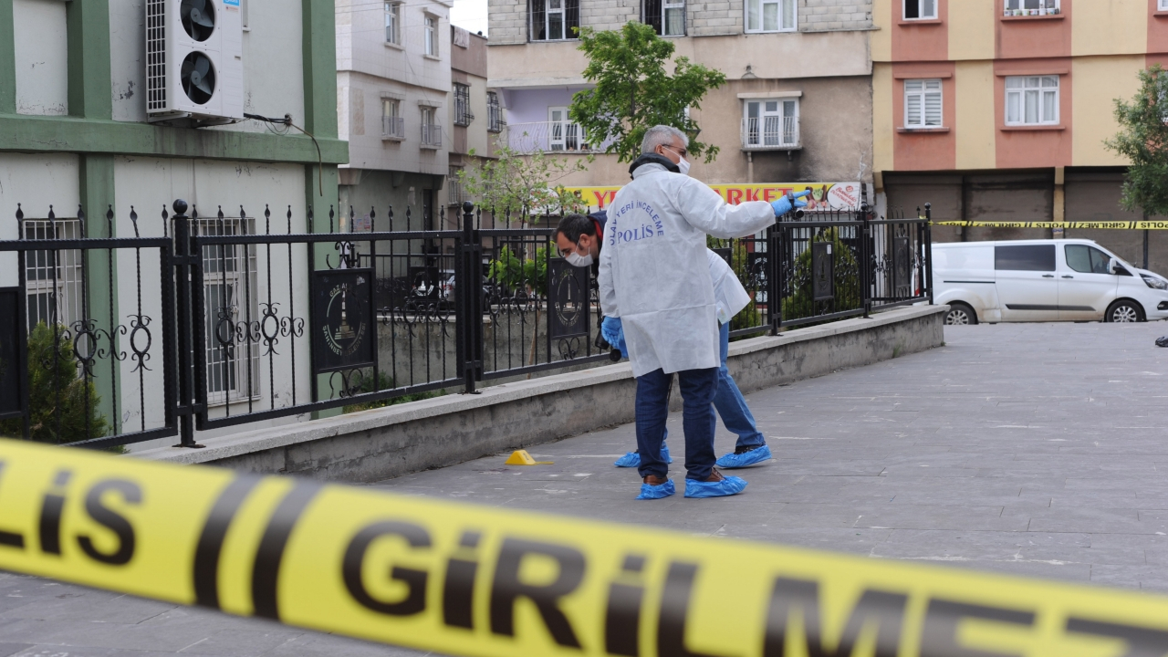 Çocuklar arasında 'kanlı' güvercin tartışması: 1 ölü