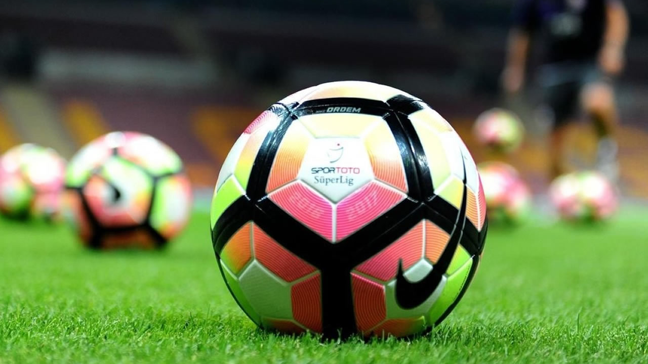 Süper Lig'in kaderini Bilim Kurulu belirleyecek!