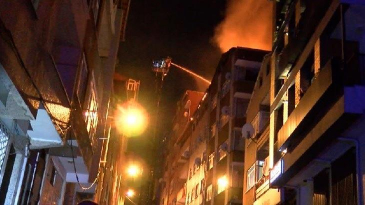 İstanbul'da korku dolu anlar! Sahura hazırlanırken sokağa fırladılar...