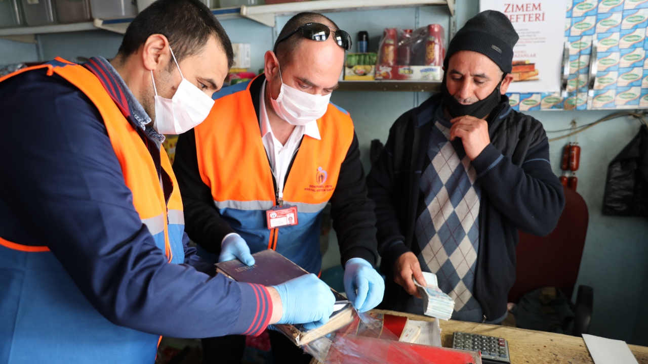 Gaziantep'te 22 mahallede 200 bakkalda borçlar ödendi