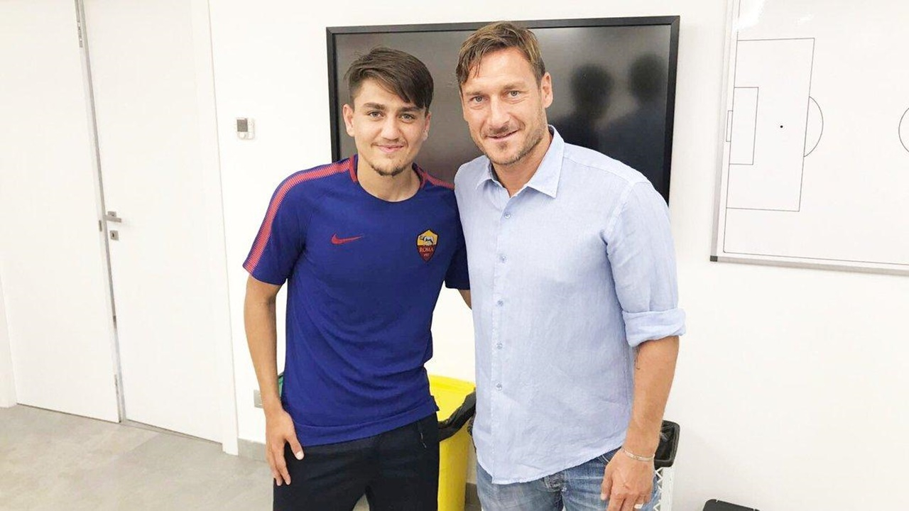 Totti'den Cengiz Ünder'e övgü dolu sözler!