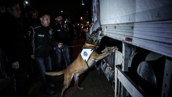 Bursa'da durdurulan tırda 162 kilogram eroin ele geçirildi