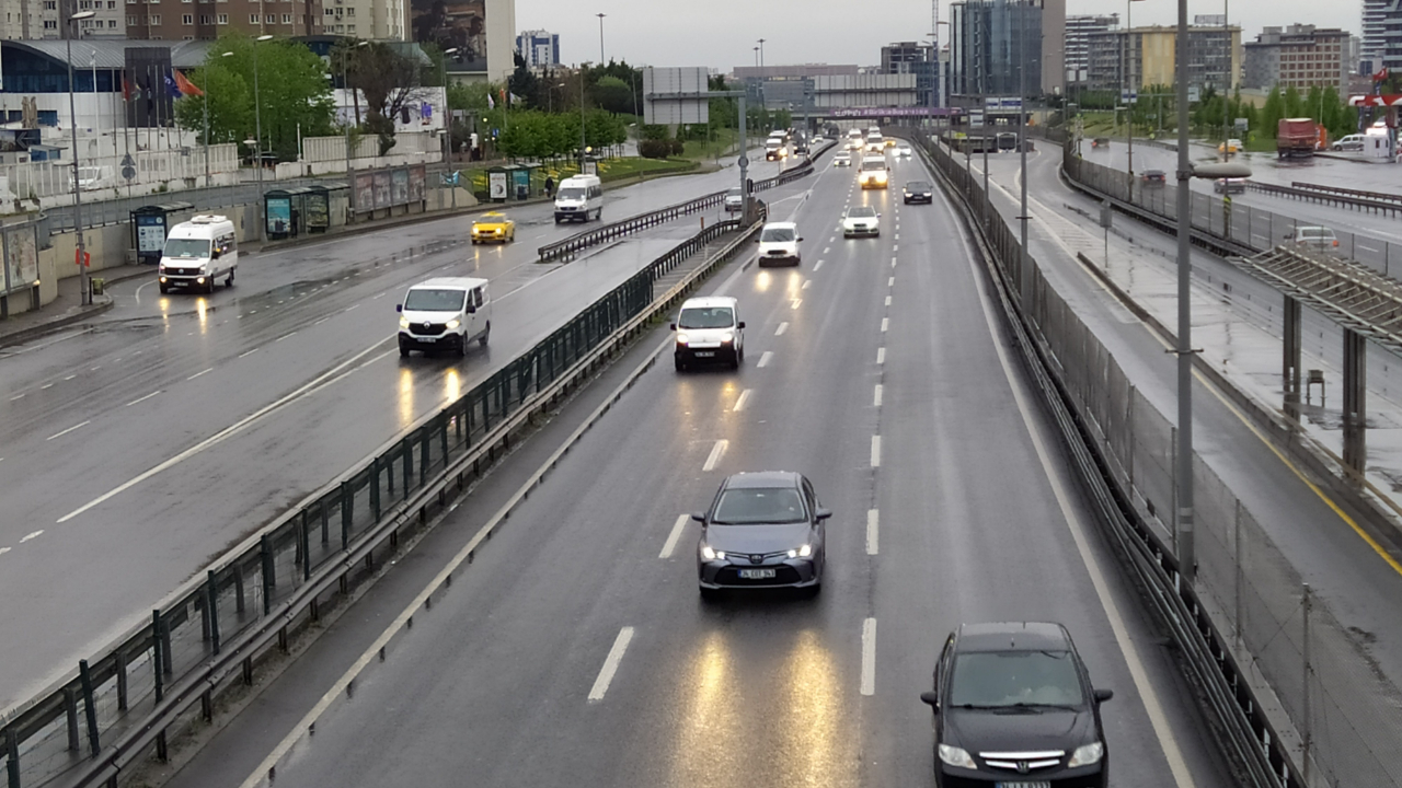 Kısıtlama sona erdi, hareketlilik başladı!