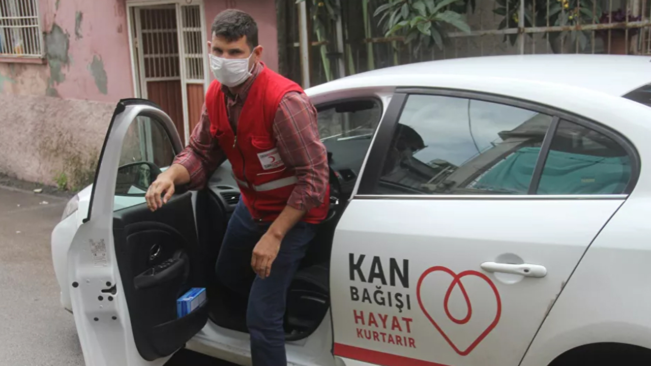 Son dakika... Kızılay kan bağışı yapmak isteyenler için Adana'da 'VIP' hizmet başlattı