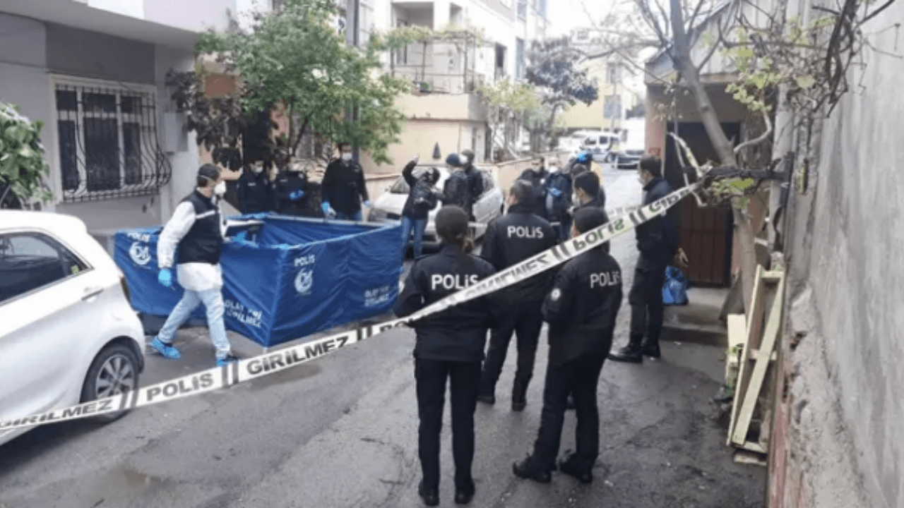 Eşini öldürdüğü iddia edilen yaşlı adam intihar etti