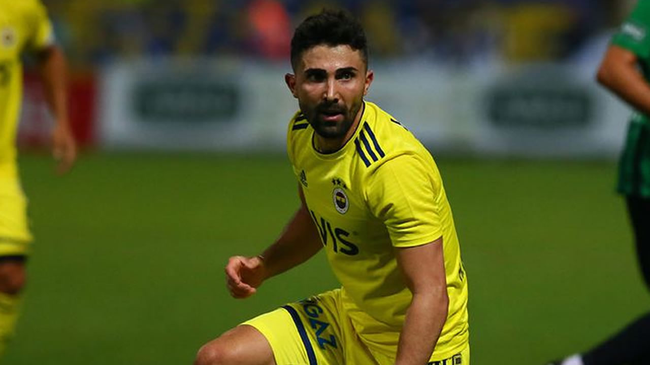 İsmi Galatasaray'la anılıyordu! Hasan Ali Kaldırım kararını verdi