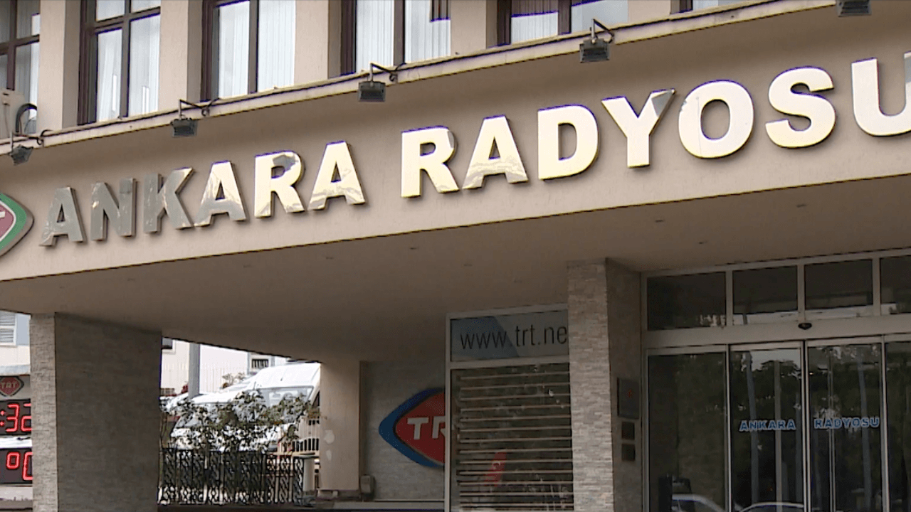 Türkiye'de radyo yayıncılığının 93. yılı TRT ile kutlanıyor