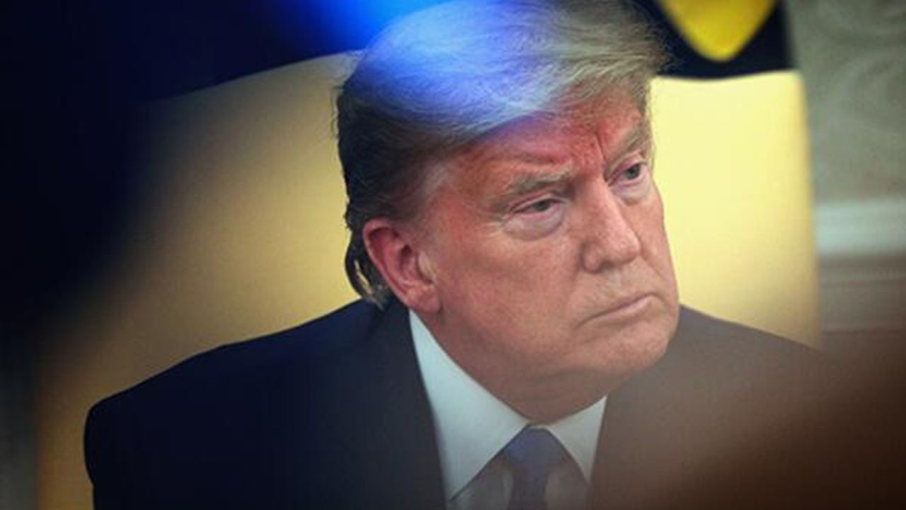Son dakika... Trump'a en yakın isimlerden biri koronavirüse yakalandı