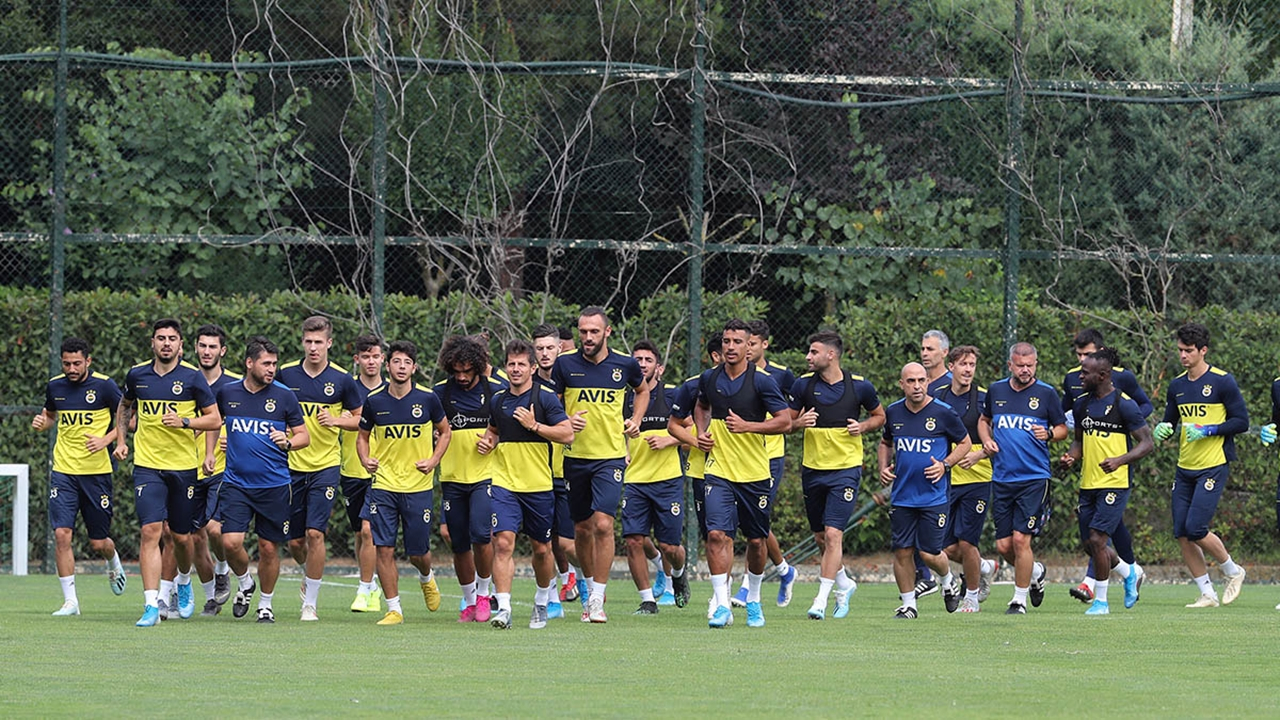 Fenerbahçe'de koronavirüs şoku!
