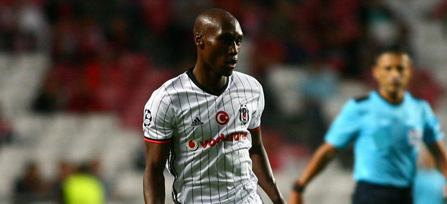 Atiba Hutchinson dünyanın öbür ucunda ilk 11'e girdi