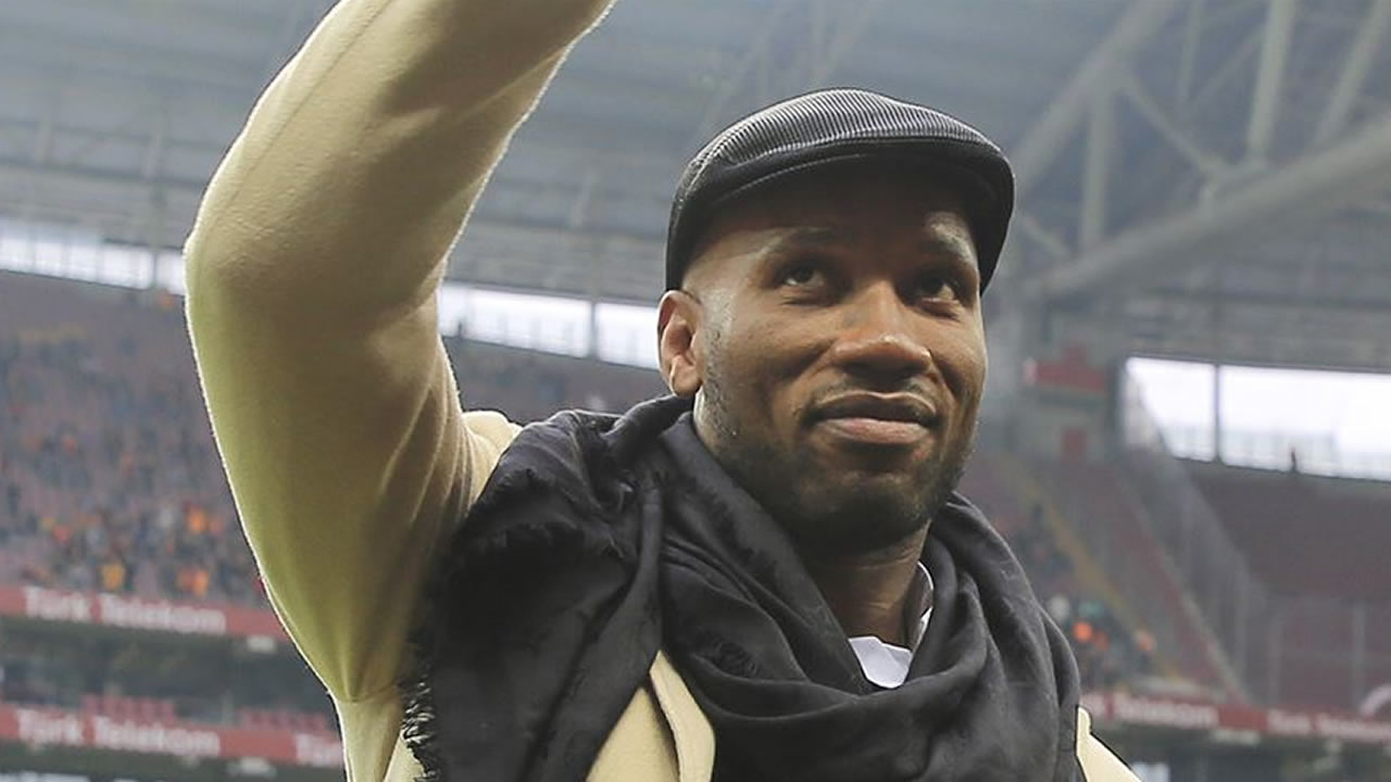 Drogba, Ligue 1'de son 20 yılın en iyi forveti seçildi