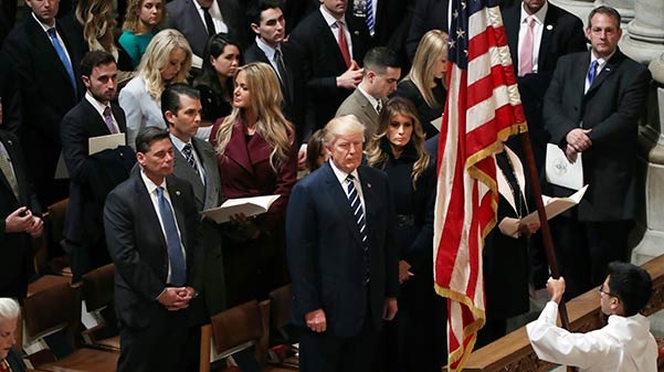 Trump'a Fatiha Suresi okundu