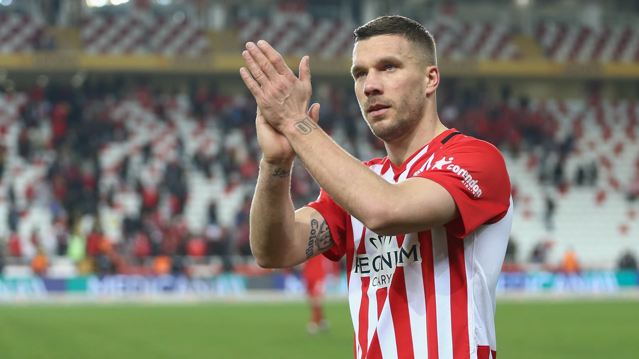 Lukas Podolski paylaşılamıyor