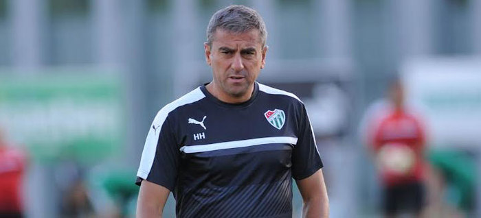 Bursaspor Hamza Hamzaoğlu ile yollarını ayırdı!