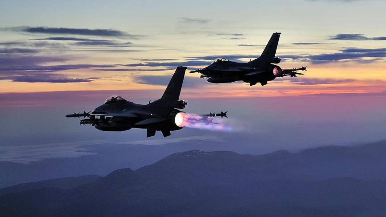Kuzey Irak'ta PKK'ya yönelik hava harekatı! Öldürüldüler...