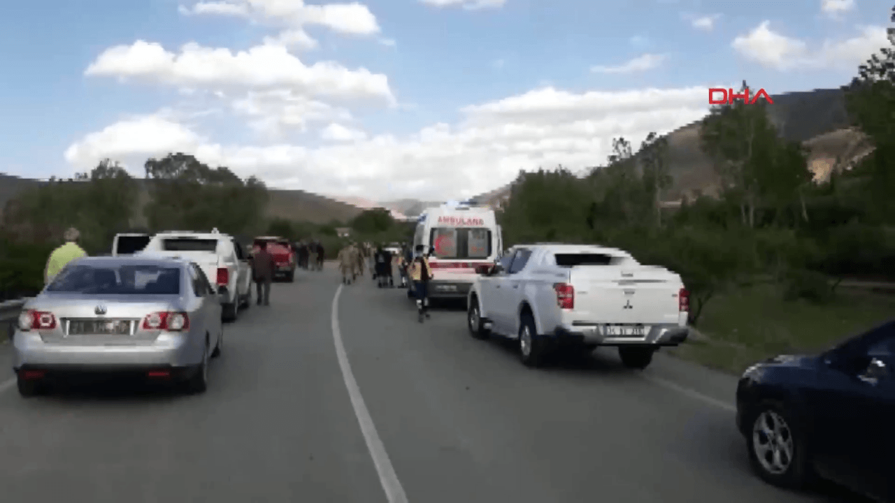 Erzincan'da jandarmaya EYP'li tuzak! Yaralı var...