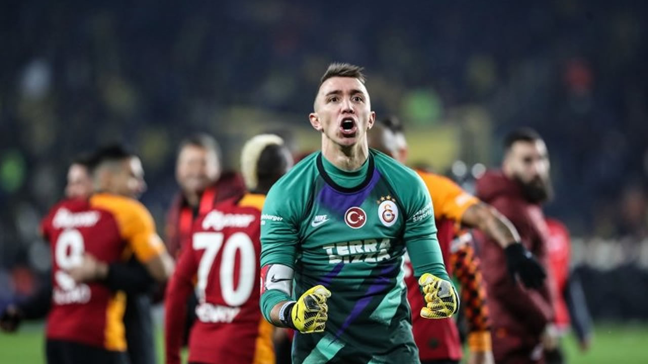 Galatasaray'da flaş anlaşma!