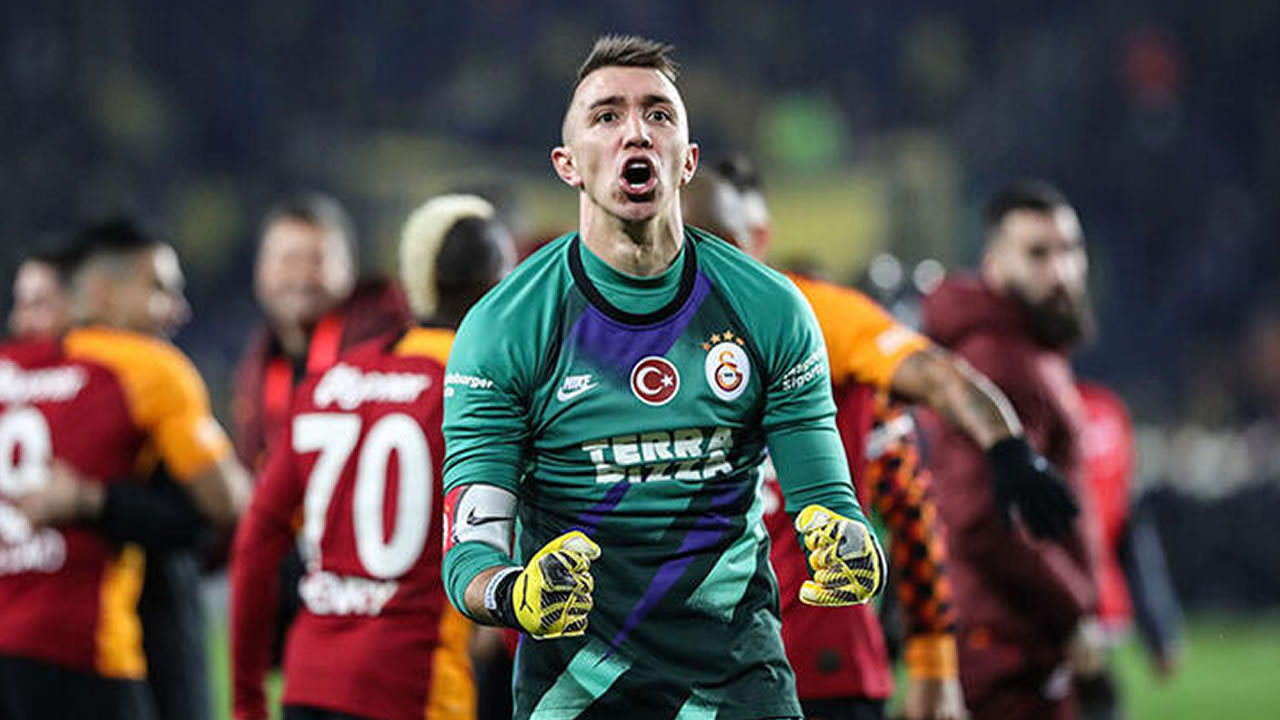 Galatasaray'ın kaptanı Fernado Muslera transfer kararını açıkladı!