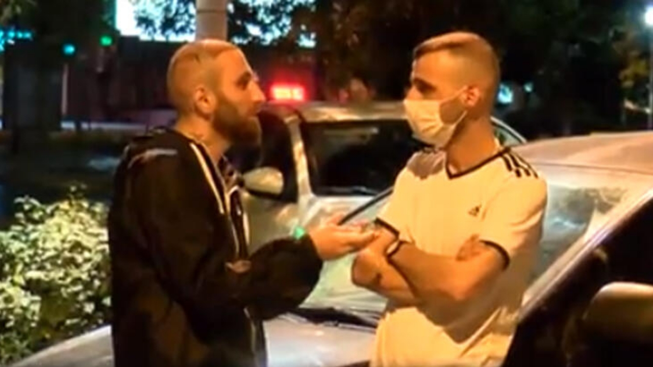 Saç ekim merkezine gitmek için yasağı deldiler, cezayı yediler